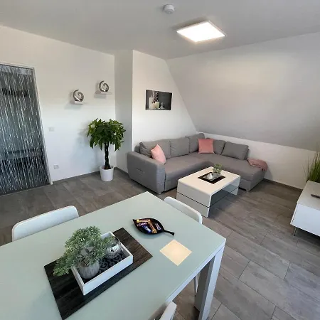 Moderne Nah Am Cappenberger-see, 1-4 Gaeste Lünen