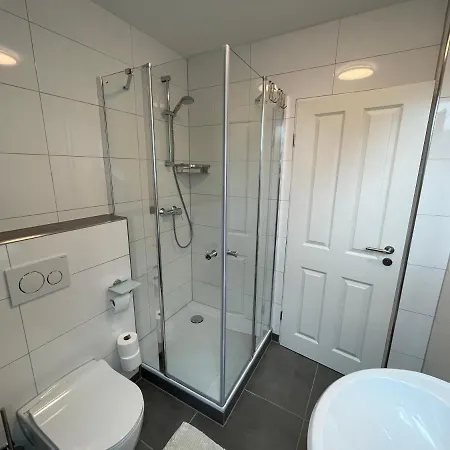 Moderne Nah Am Cappenberger-see, 1-4 Gaeste Apartman Lünen