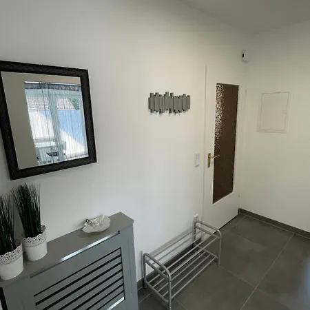 Moderne Nah Am Cappenberger-see, 1-4 Gaeste Apartman Lünen